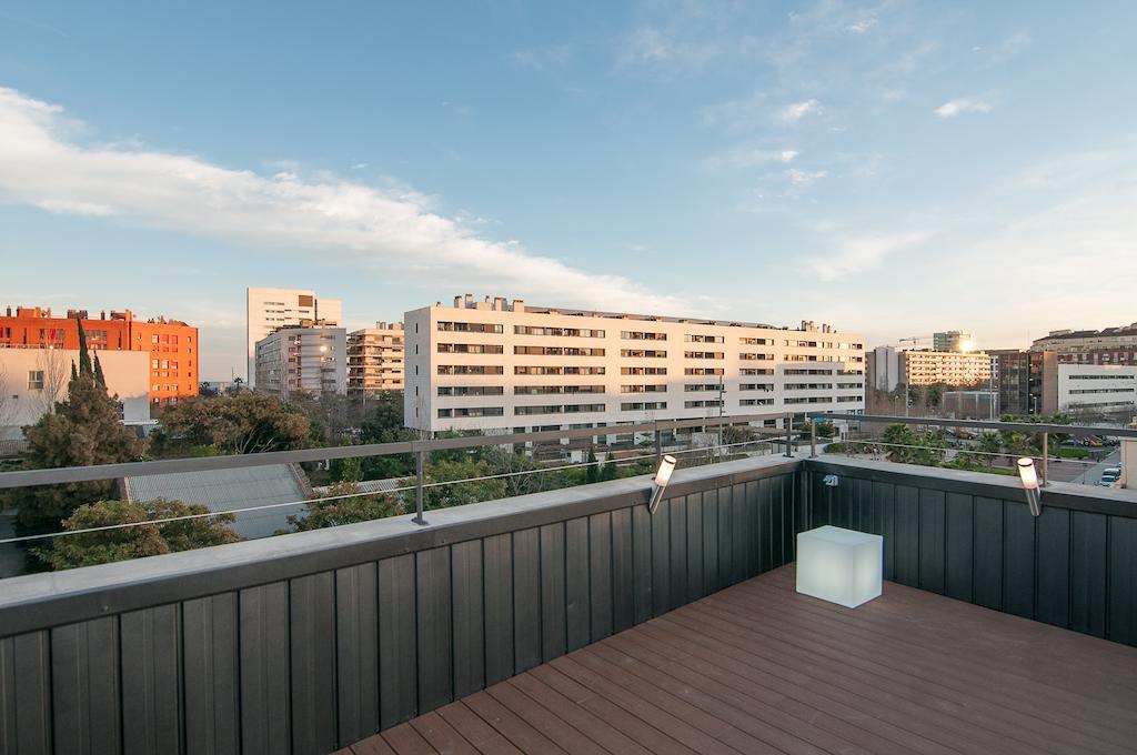 Blue Apartments Barcellona Esterno foto